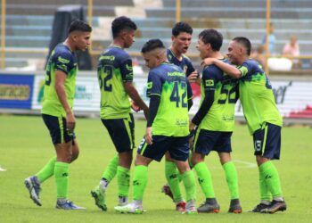 Santa Tecla se proclamó campeón en reservas