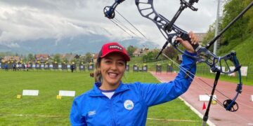 Arquera salvadoreña Paola Corado se llevó el oro en Eslovenia