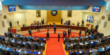 Diputados elogian relación con China Popular