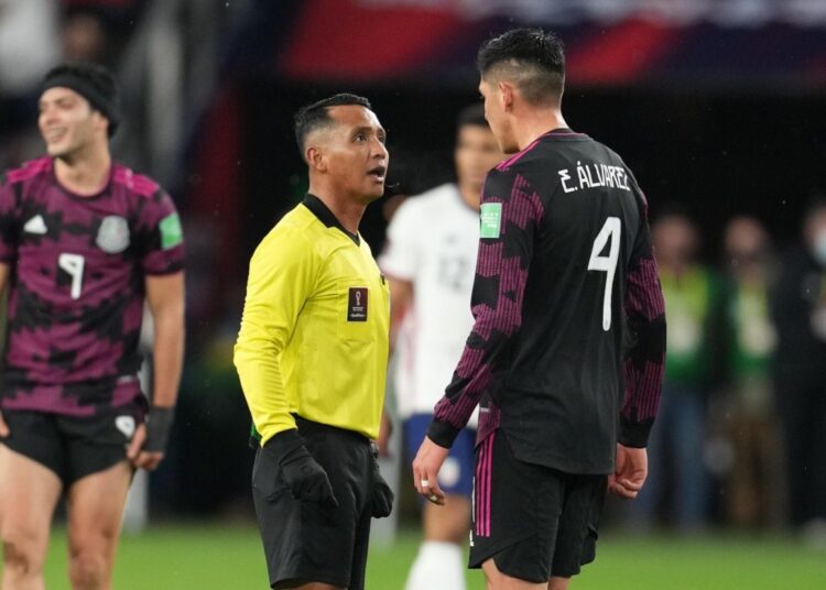 Dos árbitros salvadoreños estarán en el Mundial de Catar 2022