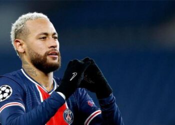 Neymar desmiente rumores de una salida del Paris Saint-Germain