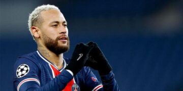 Neymar desmiente rumores de una salida del Paris Saint-Germain