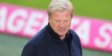 El legendario Oliver Kahn considera dramática la actuación de los equipos alemanes en la Champions