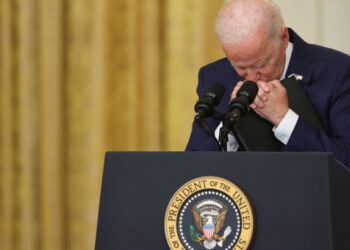 Biden iniciará el lunes la Cumbre de las Américas con amenzas de boicot