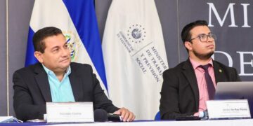 Rolando Castro da a conocer los requisitos para laborar en Canadá