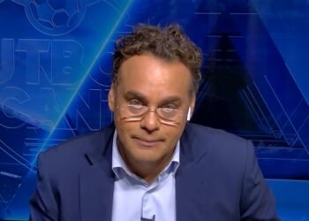 David Faitelson: «Qué vergüenza la cancha de El Salvador»