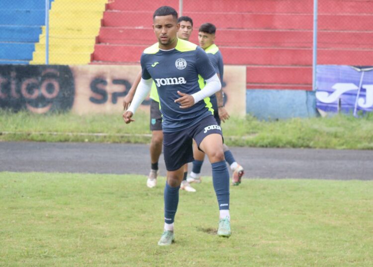 Nuevo fichaje de FAS es relacionado en Costa Rica por problemas de indisciplina