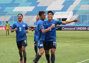 El Salvador-Panamá: calculadora para que la Azul pase en primer lugar