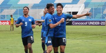 El Salvador-Panamá: calculadora para que la Azul pase en primer lugar