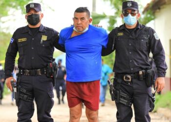 Expolicía Hugo Osorio es condenado a 70 años de cárcel por dos feminicidios en Chalchuapa