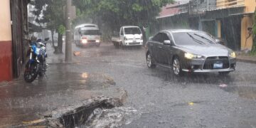 Alertan de alta probabilidad de inundaciones y desbordamientos en 30 municipios