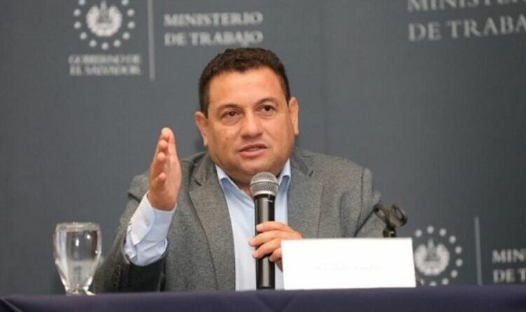 Rolando Castro anuncia nueva oportunidad laboral en Canadá