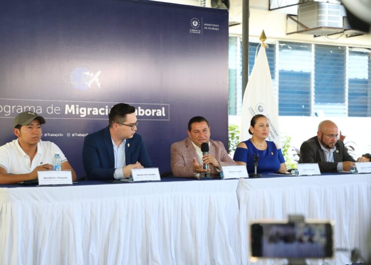 Ministro Rolando Castro genera el crecimiento laboral más grande de la historia