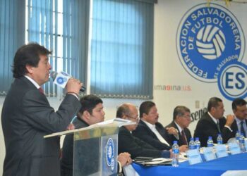 Tres federativos renuncian al Comité Ejecutivo de la FESFUT