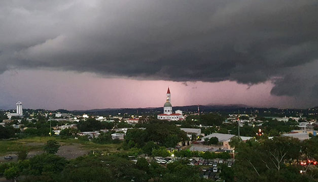 Lluvias en últimos 10 días dejaron 224 viviendas dañadas y derribaron 196 árboles en El Salvador