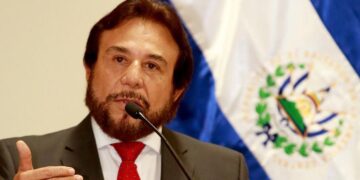 Ulloa pide no desacatar sentencia que habilita búsqueda de reelección del Presidente