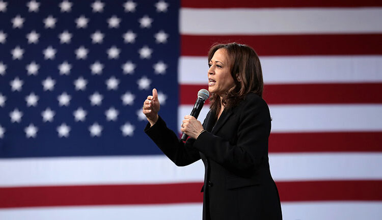 Kamala Harris, la favorita de los demócratas si Biden no busca reelección