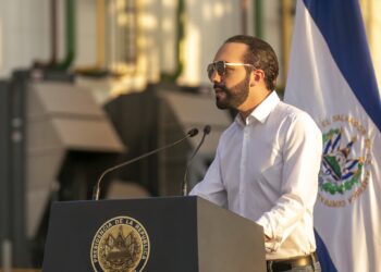 Presidente Bukele afirmó quienes trabajen el 16 de septiembre debe tener un día compensatorio