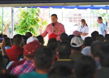 Ministro de Trabajo Rolando Castro: “cientos de trabajadores motoristas tendrán un empleo digno y decente”