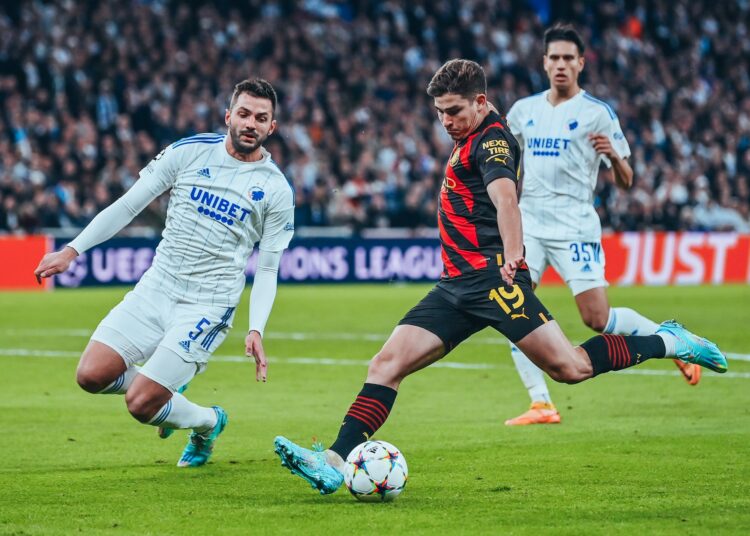 Manchester City alcanza los octavos de Champions en Dinamarca
