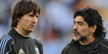 Messi supera a Maradona en top 100 de mejores jugadores de la historia, según revista inglesa