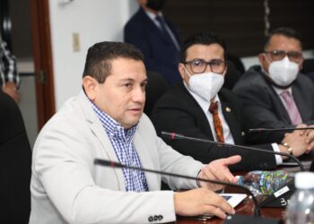 «Mañana nueva colocación en puestos de trabajo para Madres Solteras” Rolando Castro