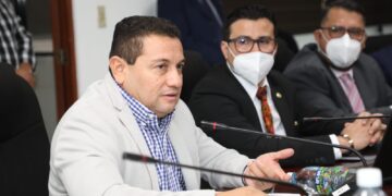 «Mañana nueva colocación en puestos de trabajo para Madres Solteras” Rolando Castro