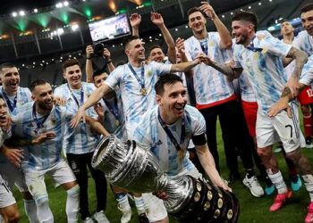 Selección de Argentina viaja a Catar para disputar el mundial 2022
