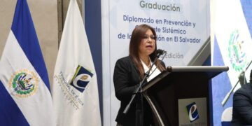 Graduación de Diplomado en Prevención y Combate Sistémico de la Corrupción en El Salvador Tercera Edición