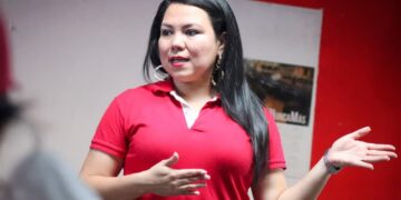 Diputada del FMLN critica cercos de seguridad: “Es una especie de estados de sitio”