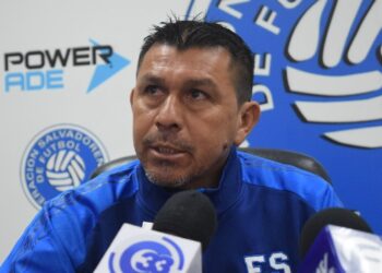 Guillermo Rivera es nuevo técnico del Firpo