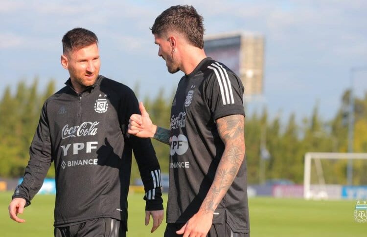 Argentina ensaya un plan anti-Mbappé