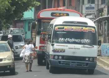 Subir multas no solucionan el problema, aseguran buseros