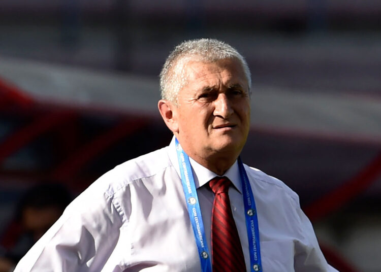 Eduardo Lara: “Pedí un jugador, pero Alianza no tenía el dinero para ficharlo”