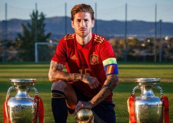 Sergio Ramos anunció su retiro de la selección española