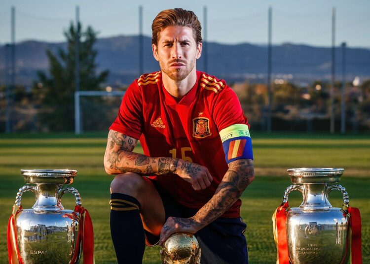 Sergio Ramos anunció su retiro de la selección española