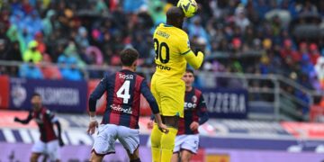 Inter cae ante Bolonia y pierde terreno con el líder Nápoles