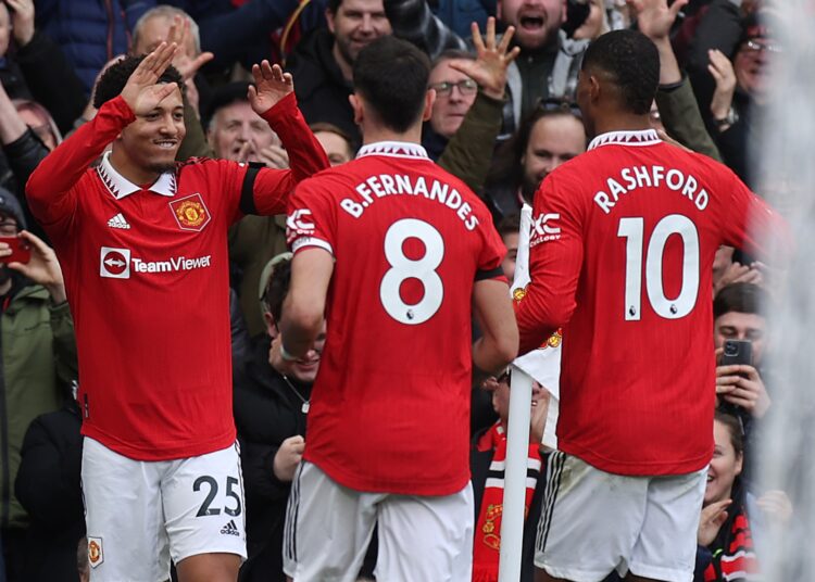 Manchester United le «mete miedo» al Barça con goleada al Leicester City