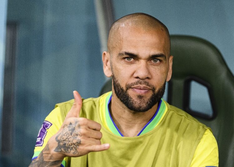 Dani Alves confiesa que hubo “acto sexual” contra mujer que lo acusa de abuso