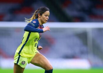 Futbolista mexicana huye a Estados Unidos tras acoso de un hombre