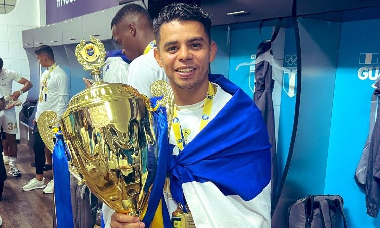 Álex Larín: “Me siento traicionado, mi salario no era el problema para no continuar en Alianza”