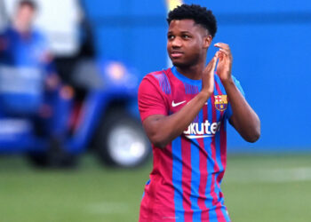 Joven estrella del Barcelona hizo este bonito gesto para El Salvador