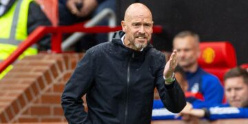 Afición le tira a Erik Ten Hag tras derrota del Manchester United: «Viva Ronaldo»