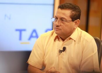 Ministro de Trabajo Rolando Castro inicia inspecciones en torno al fallecimiento de empleado de la construcción en Santa Elena