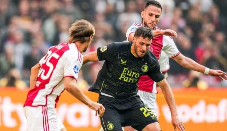 Ajax se acerca a la zona del descenso tras caer goleado por Feyenoord en el clásico de Países Bajos