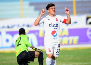 Rodolfo Zelaya y Kevin Santamaría envían indirectas a Hugo Pérez tras derrota ante Guatemala