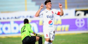 Rodolfo Zelaya y Kevin Santamaría envían indirectas a Hugo Pérez tras derrota ante Guatemala