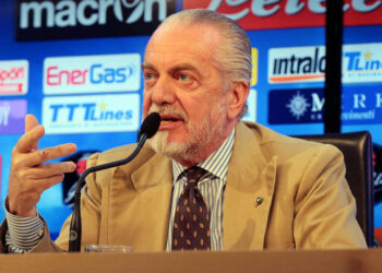 Presidente de Nápoles tras lesión de Neymar: «Los jugadores de 32 años no deberían jugar en selecciones»