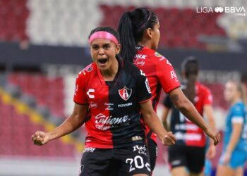 Brenda Cerén sigue goleando en la liga mexicana