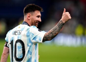 Messi: «Barcelona fue el mejor equipo de la historia, pero Argentina se acerca»
